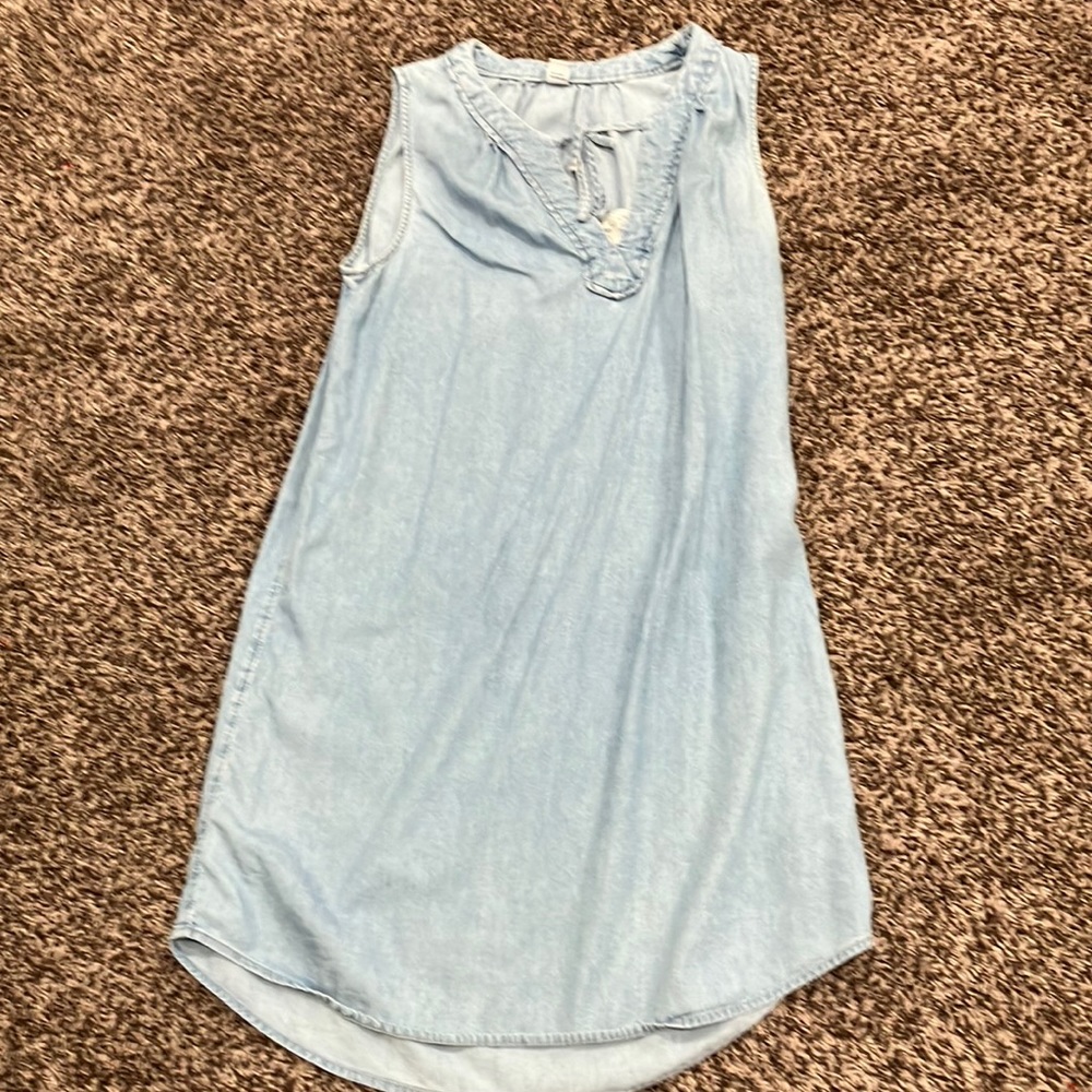 This is a dress great for the summer. It’s great for in the house.